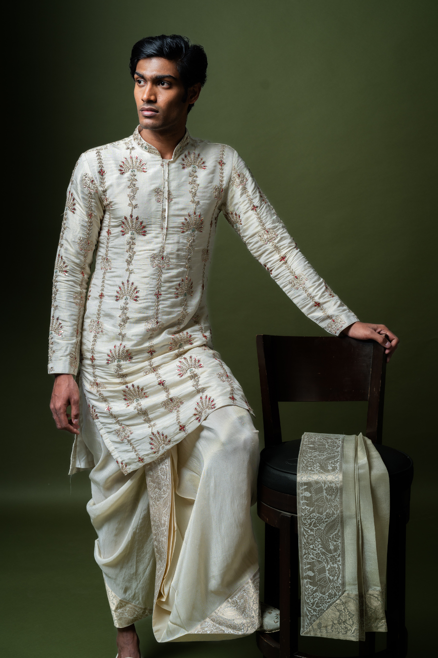 Men's Ivory Embroidered Kurta with Draped Dhoti & Stole – Tejas Harish