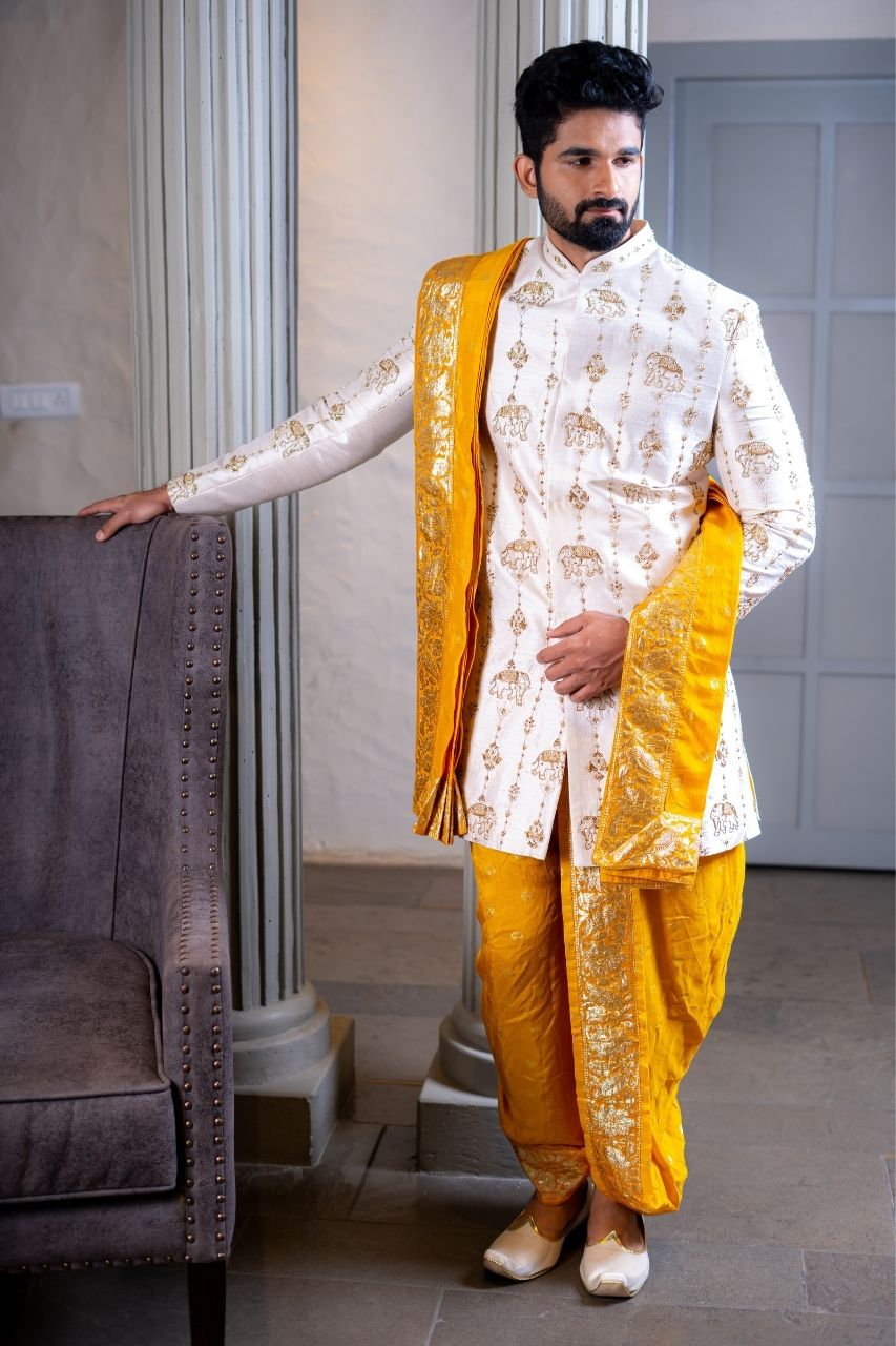 Aggregate 117+ summer wedding dress male indian super hot